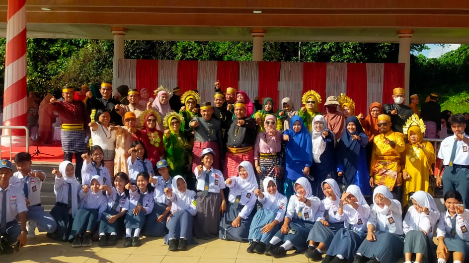 Paskibra SMAN 2 MAMUJU 1